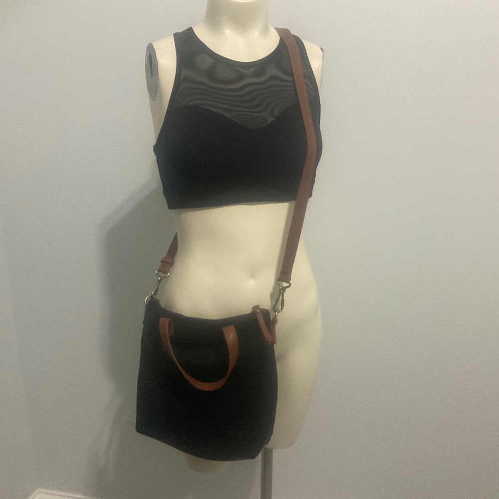 Antik Kraft black crossbody